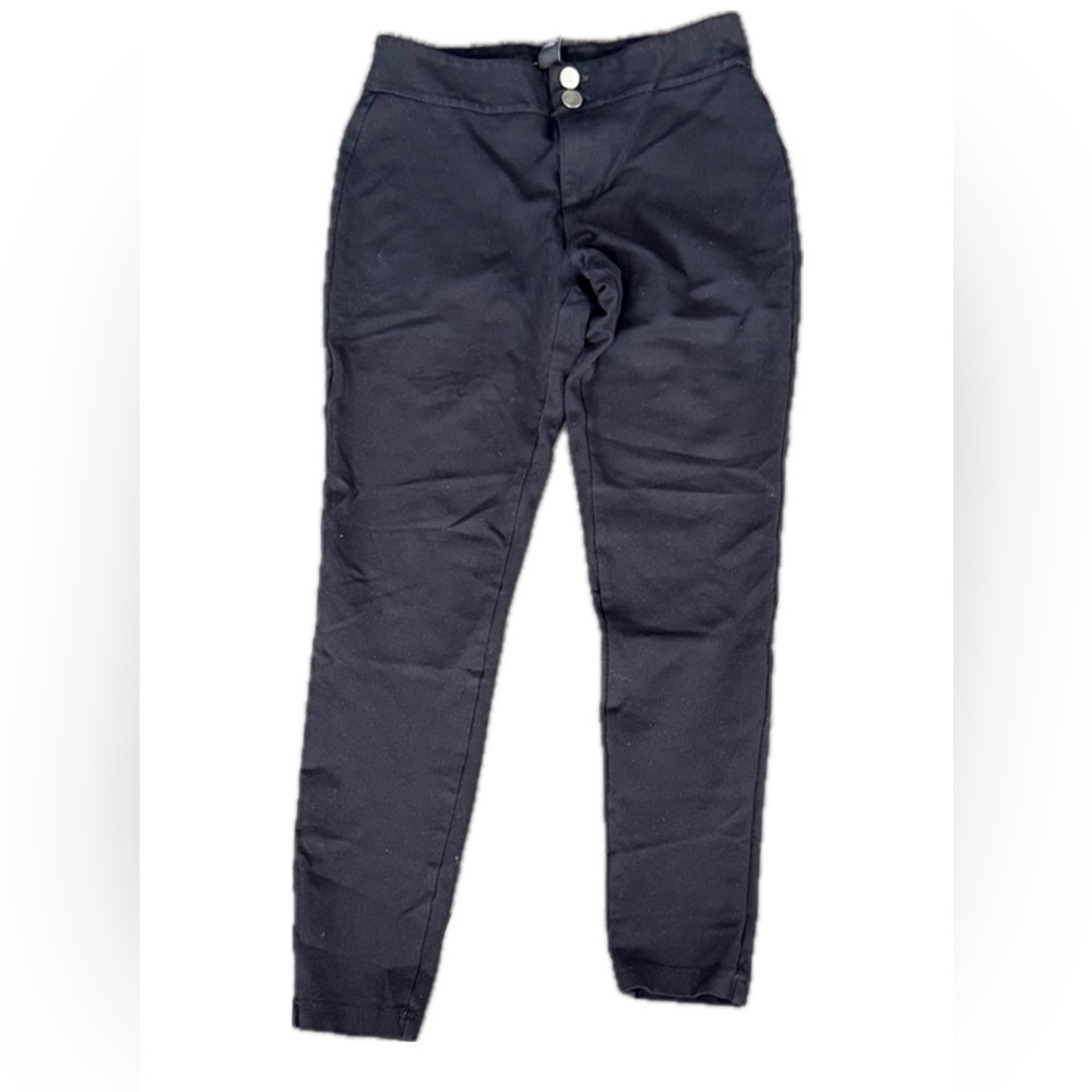($10 or FREE with an additional purchase $10 or more) Forever 21 Black Pants